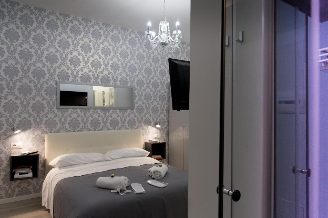 Inside Roma Rooms Dış mekan fotoğraf